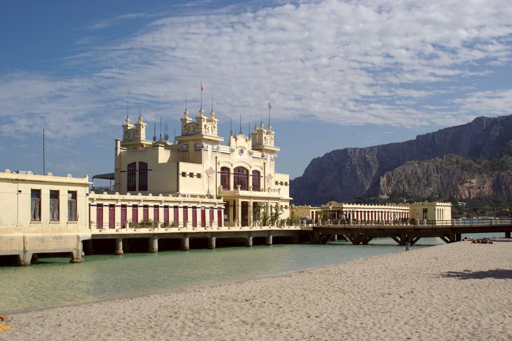 Home Beach Mondello Galatea Esterno foto